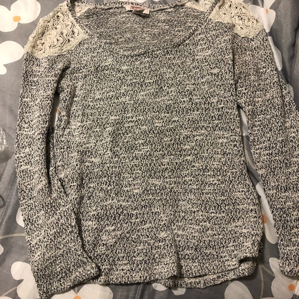 Long sleeve shirt